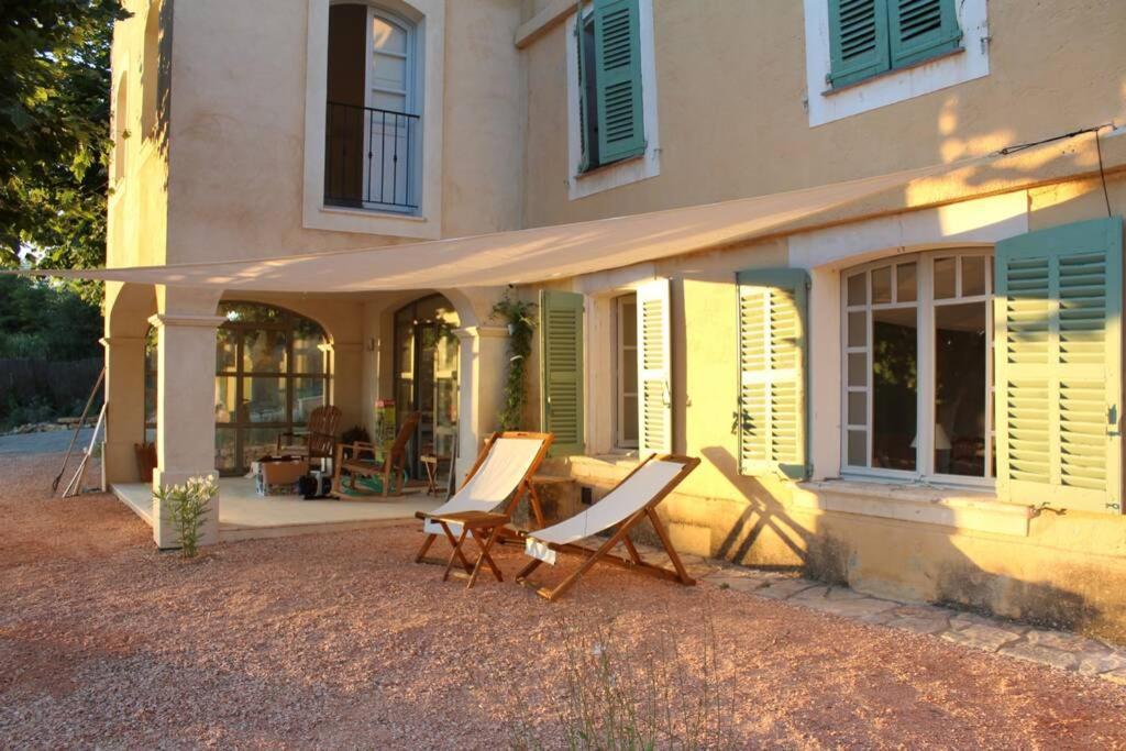 Bastide Au Milieu Des Vignes Et Des Oliviers Aups Villa Exterior foto