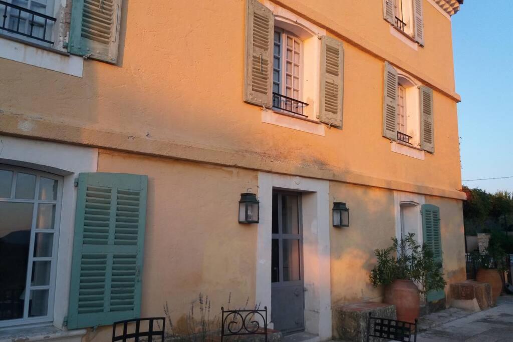Bastide Au Milieu Des Vignes Et Des Oliviers Aups Villa Exterior foto